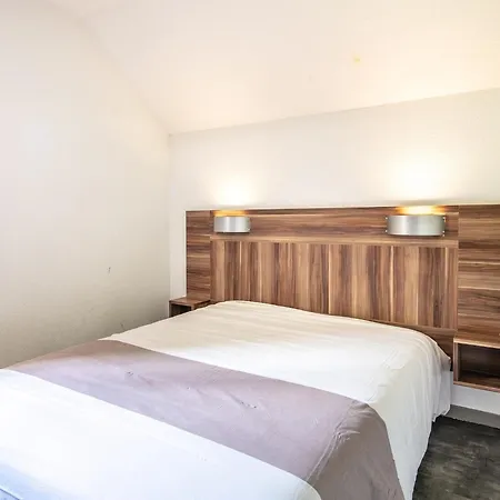 Chalet With Shuttle Bus To The Ski Lift Apartment Gresse-en-Vercors