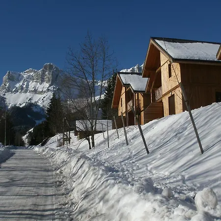 Apartment Chalet With Shuttle Bus To The Ski Lift Gresse-en-Vercors